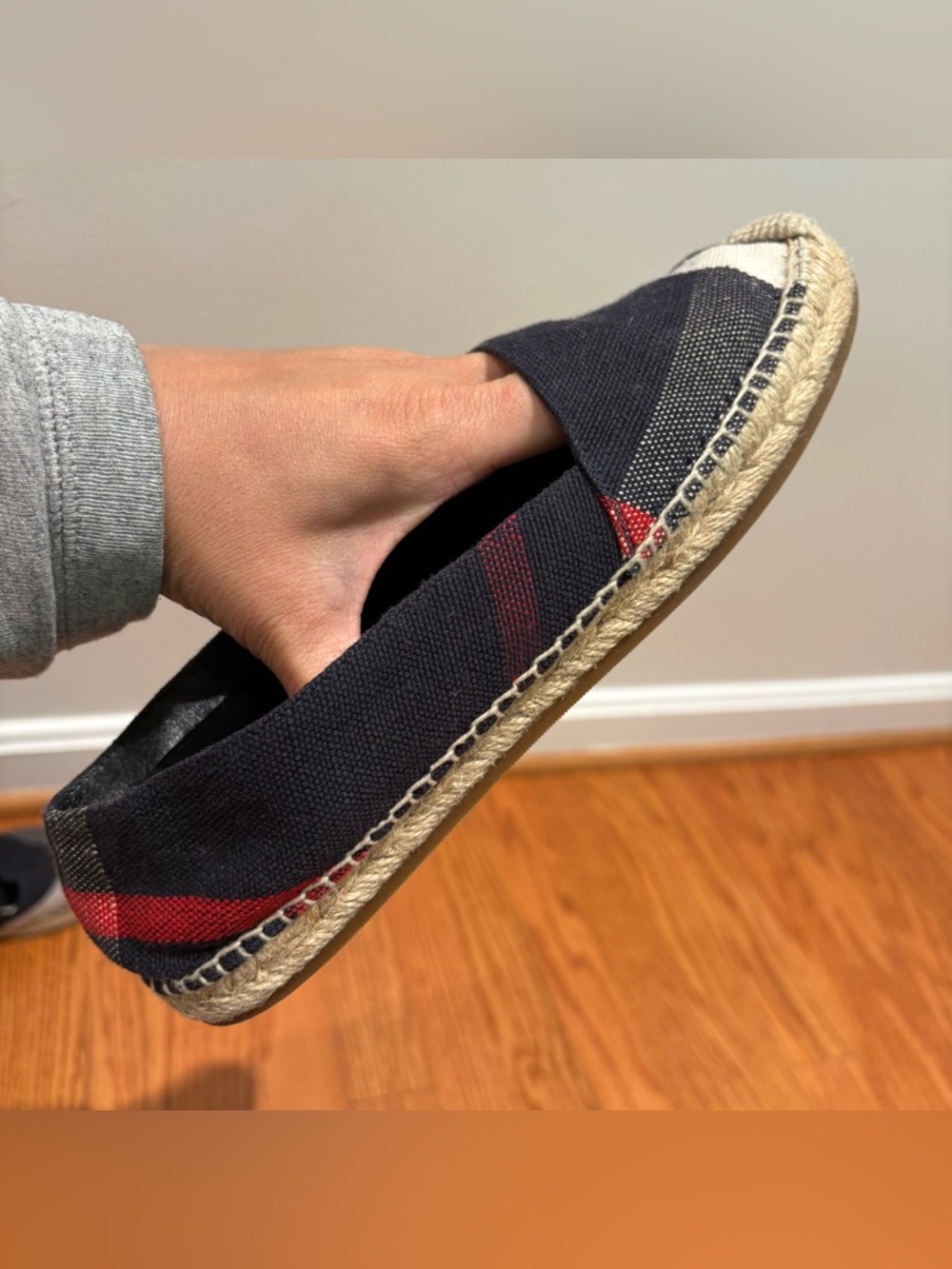 Burberry Hodgeson Check Canvas Espadrille Flats Size 39 Navy - Picture 2 of 13